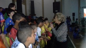 Prefeita Cleide durante a sua fala.