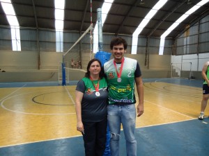 Luciana Neves Sarti melhor Técnica e Gullit de Pádua melhor atleta do campeonato.