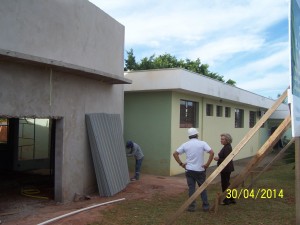 Prefeita Cleide Berti visita obras em andamento na cidade.