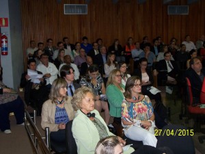 Em primeiro plano Prefeita Cleide Berti de Américo Brasiliense e Prefeita Flávia Mendes de Orlândia, atentas ao Seminário.